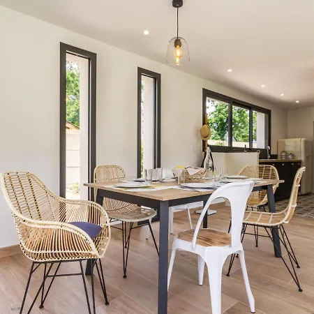 Maison Moderne Et Lumineuse A 900m De La Plage, Jardin Prive, Terrasse, Barbecue Et 2 Velos Adultes Inclus. - Fr-1-306-1204 Holiday home